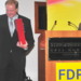 Dirk Niebel, FDP Generalsekretaer nimmt Gastgeschenk von Miriam Gruss , MdB entgegen